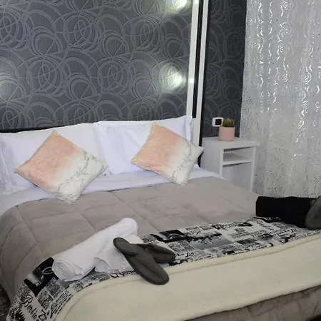 Bed & Breakfast L'aurora Naples