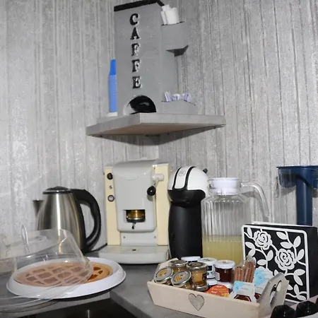 L'aurora 4* נאפולי