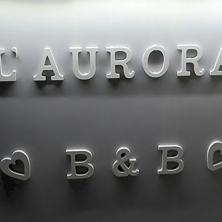 Oda ve Kahvaltı L'aurora Napoli