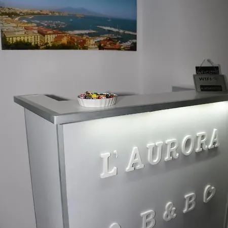 L'aurora 4* Nápoles